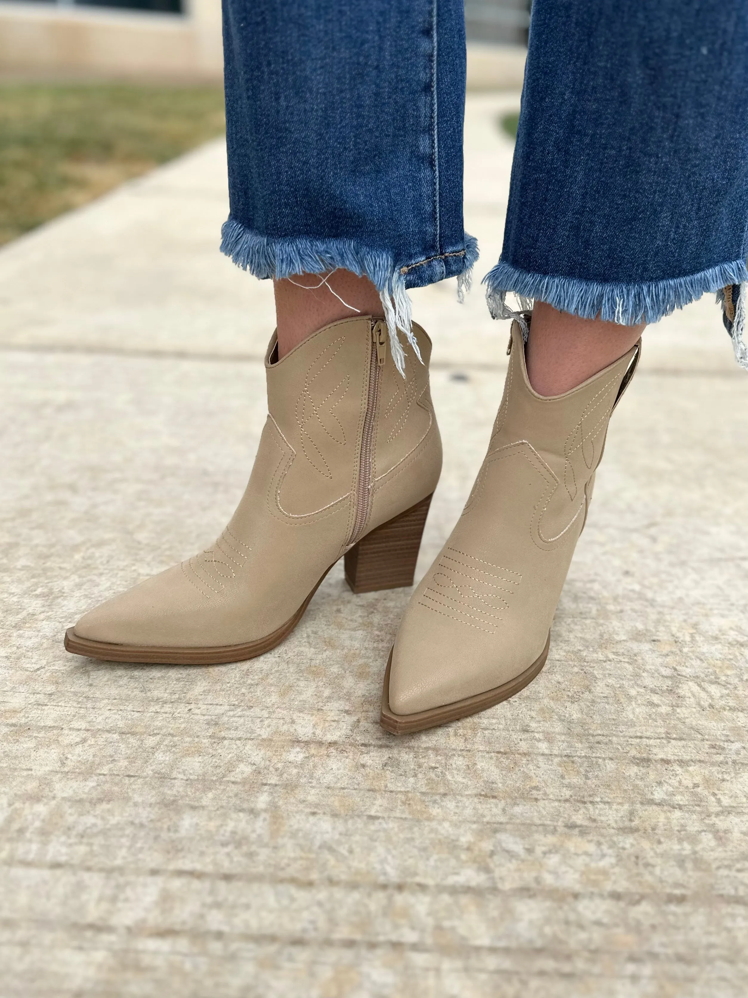 Sawyer Taupe Western Bootie