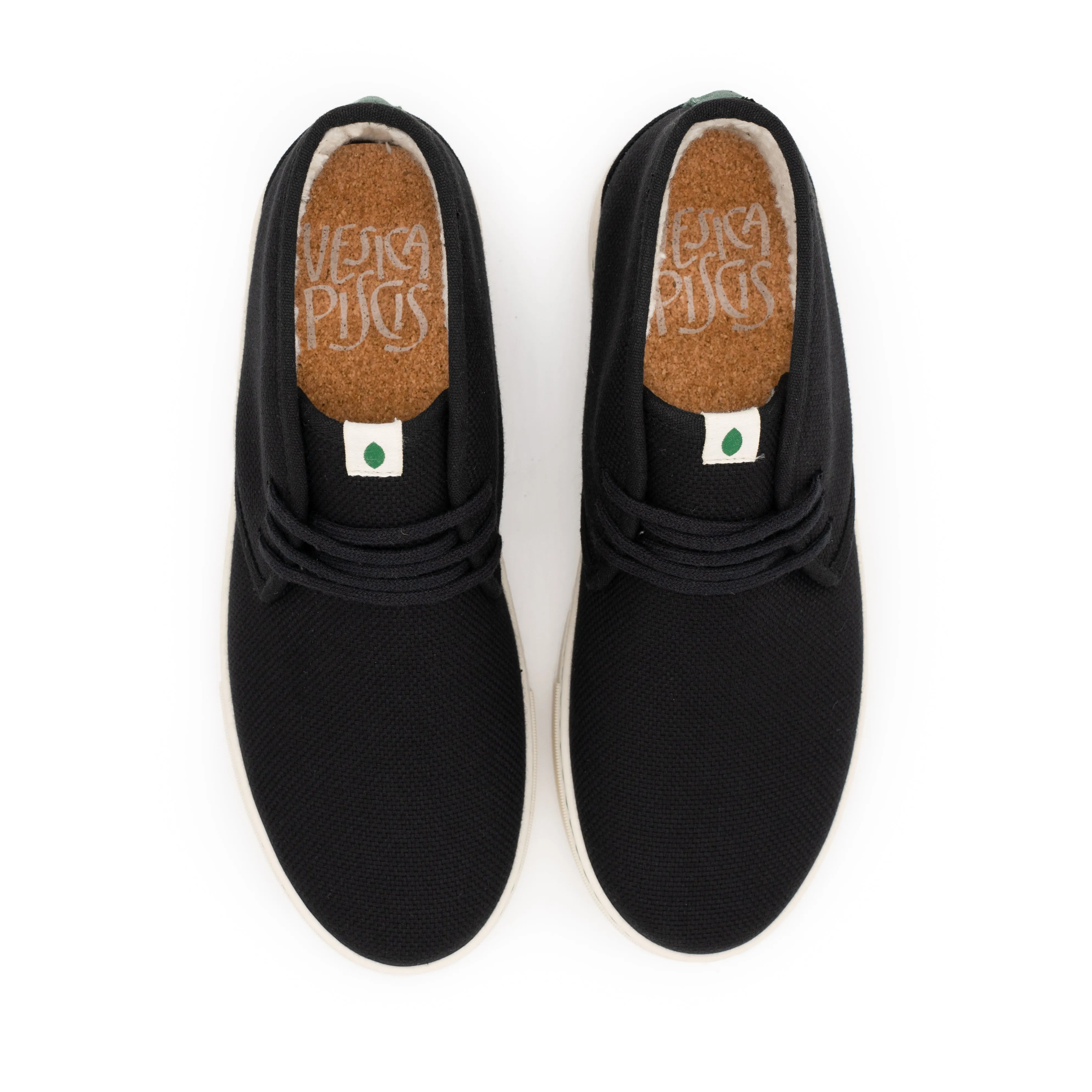 Vegan winter bootie black PYT008