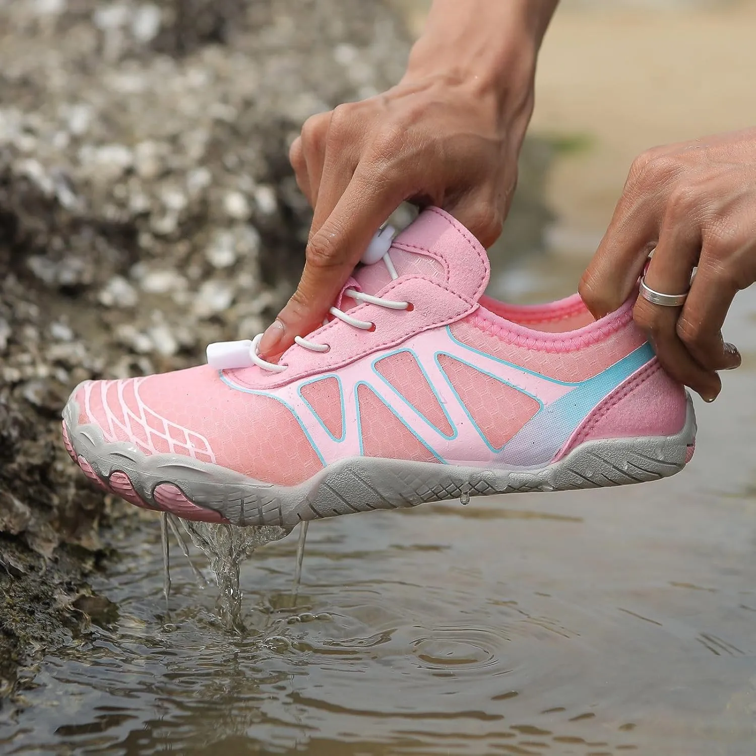 Water Shoes for Women Men Lightweight Breathable Non Slip Barefoot Shoes Athletic Grounded Shoes Quick Dry Wide Toe Box Shoes Beach Swim Pool Hiking Sport Shoes for Running Riding Climbing Swimming